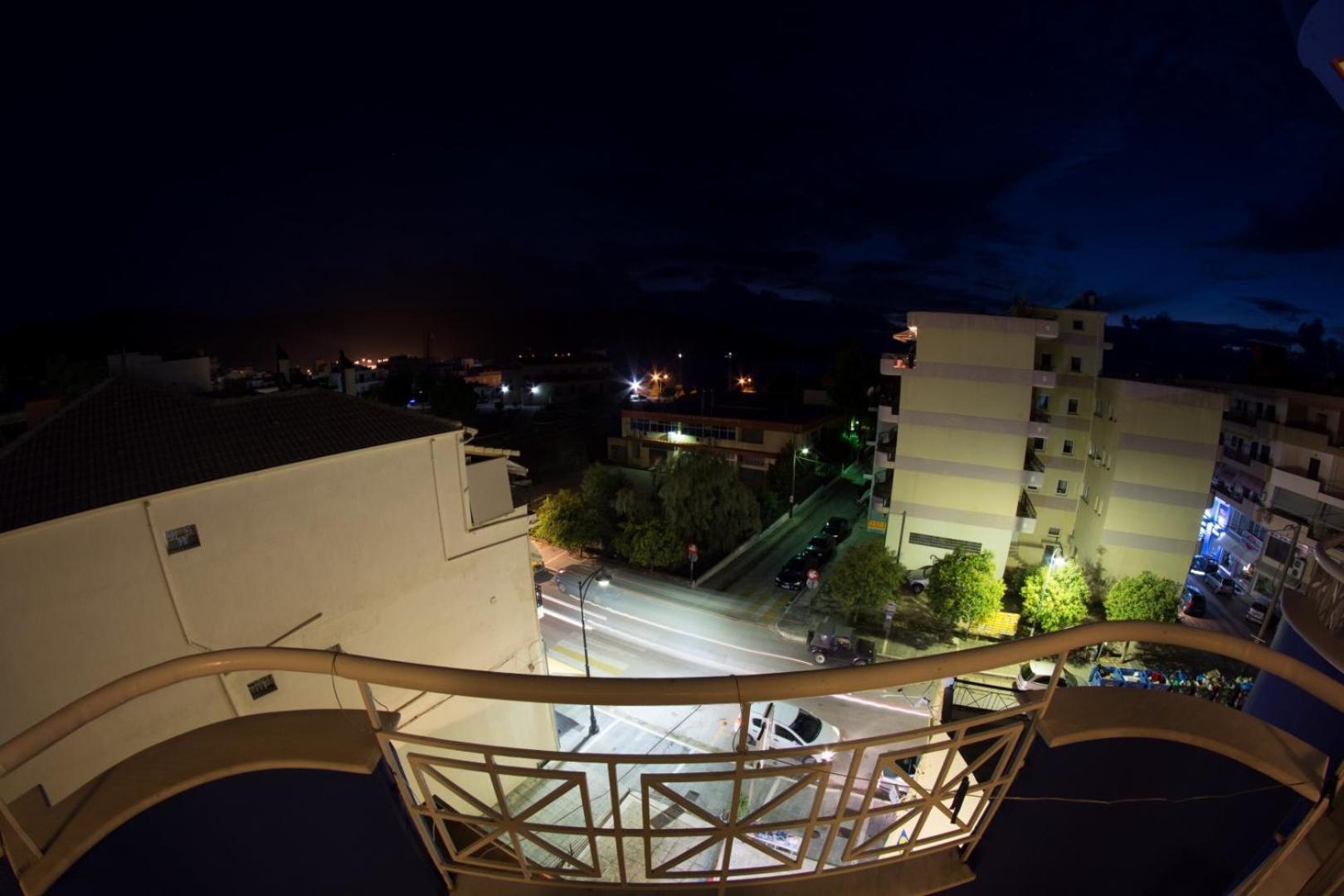 Maria'S Roomstudios Apartments Flats To Let Seaside Heart City Chantzara Spyropoulos Ігумениця Екстер'єр фото
