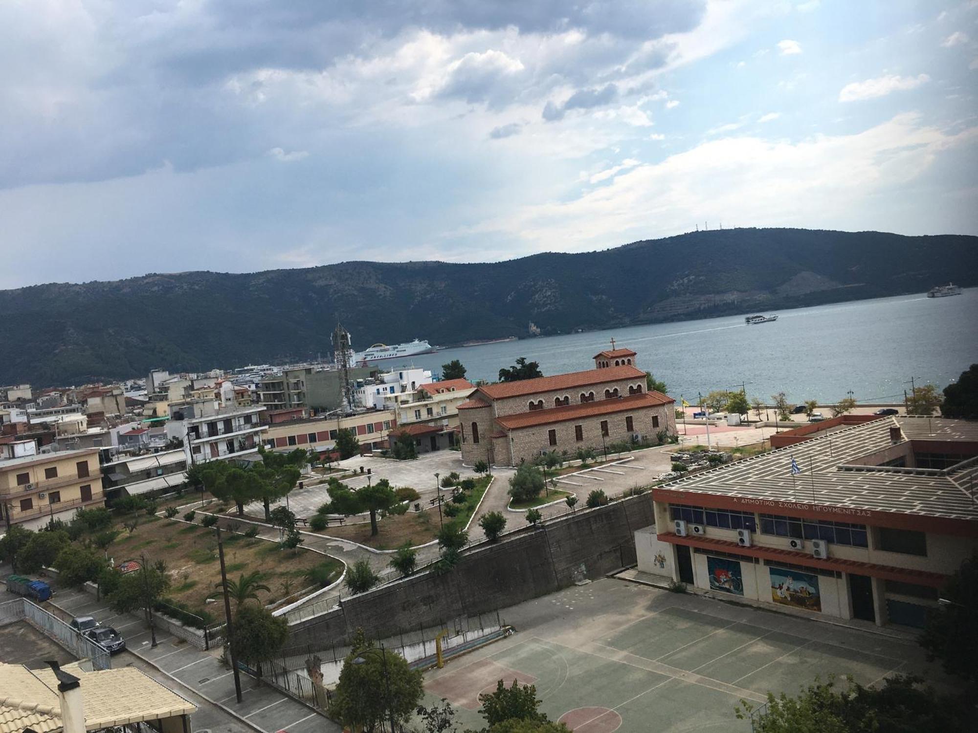 Maria'S Roomstudios Apartments Flats To Let Seaside Heart City Chantzara Spyropoulos Ігумениця Екстер'єр фото